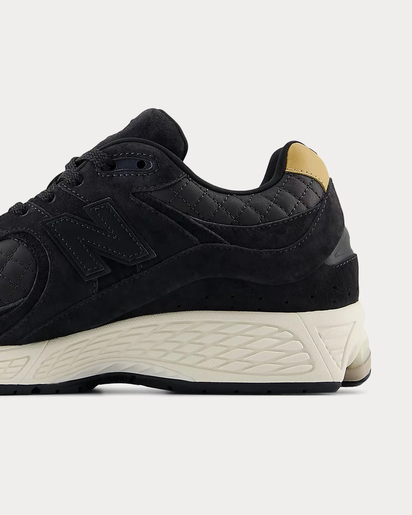 2002r Phantom / Moonrock / Angora Low Top Sneakers