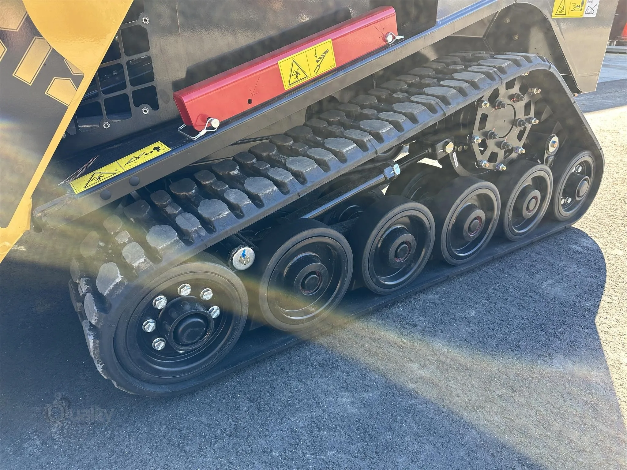 2024 Asv Posi-Track RT25 | 24.7 HP Engine | Track Skid Steers