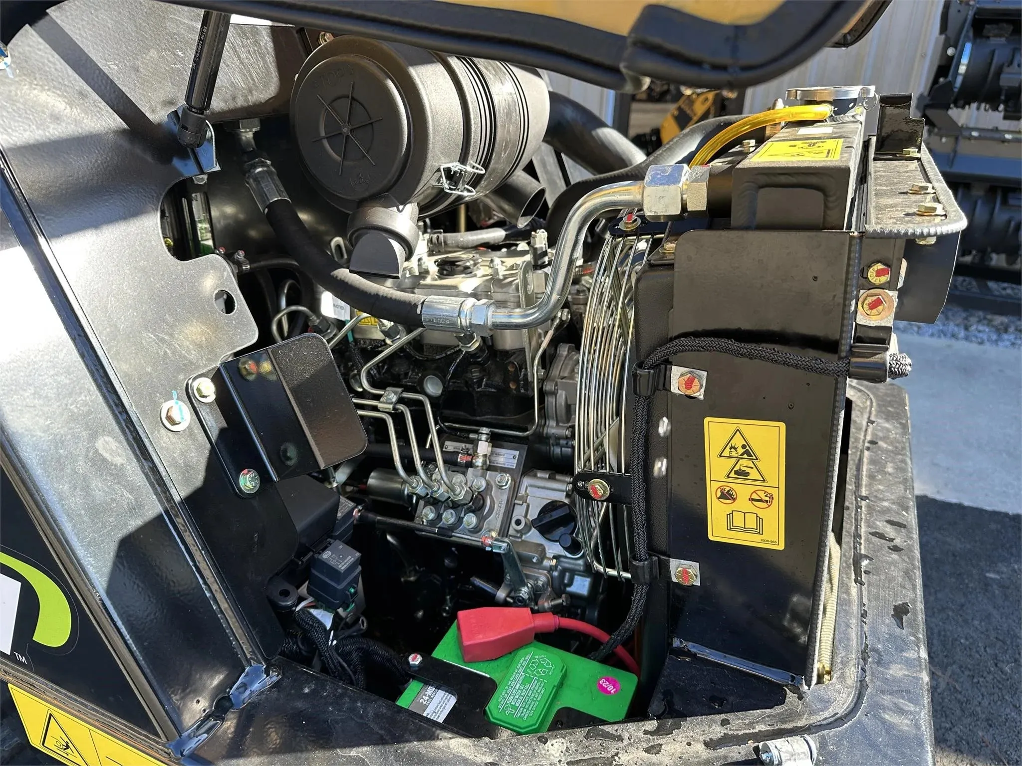 2024 Asv Posi-Track RT25 | 24.7 HP Engine | Track Skid Steers