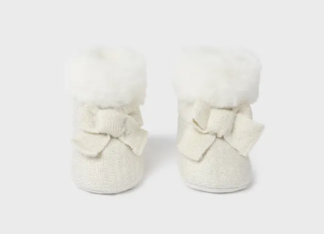 9686 Mayoral Baby Girls Faux Fur Lined Knit Booties - Champagne