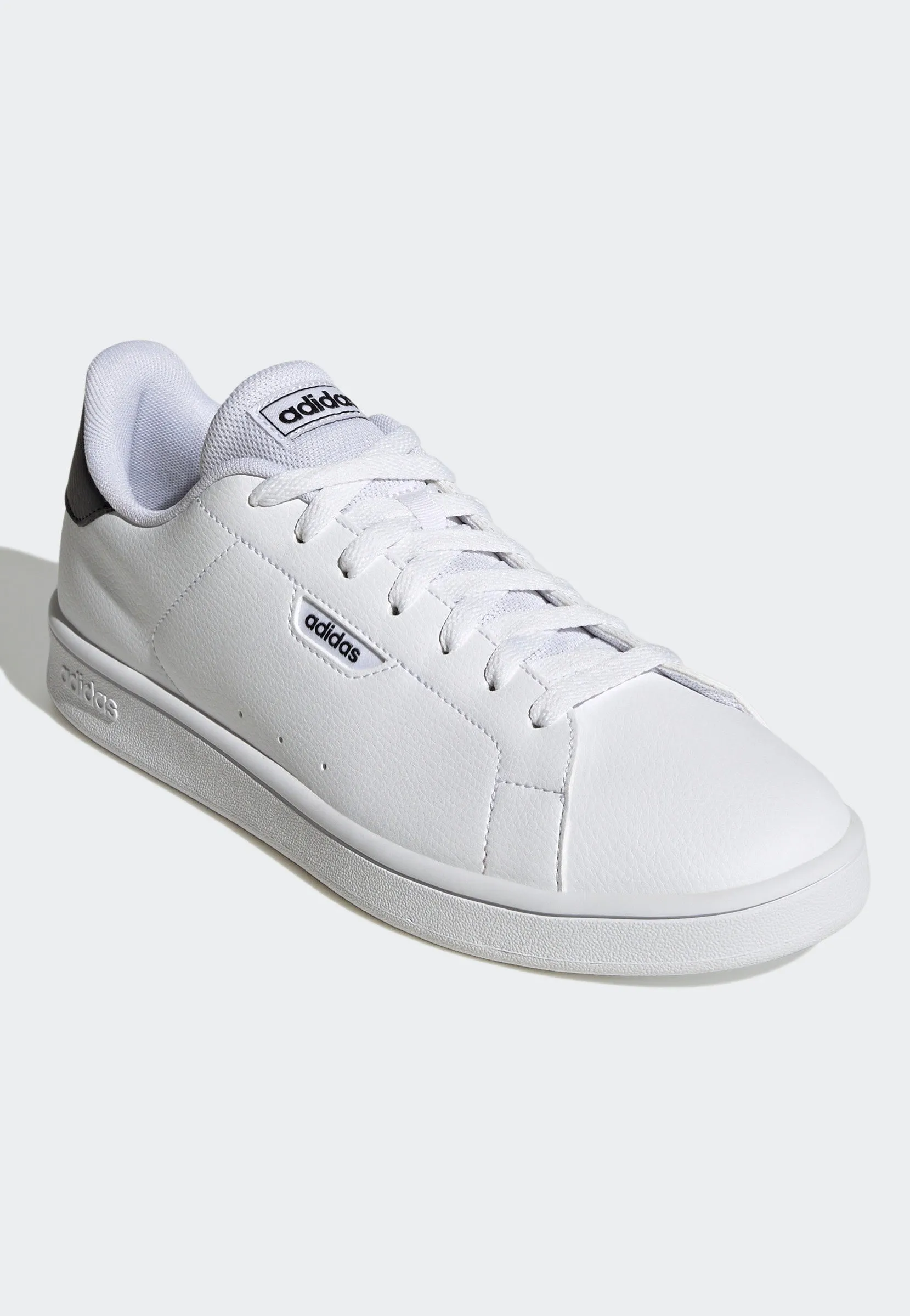 Adidas - Urban Court Ftwwht/Ftwwht/Cblack - Shoes
