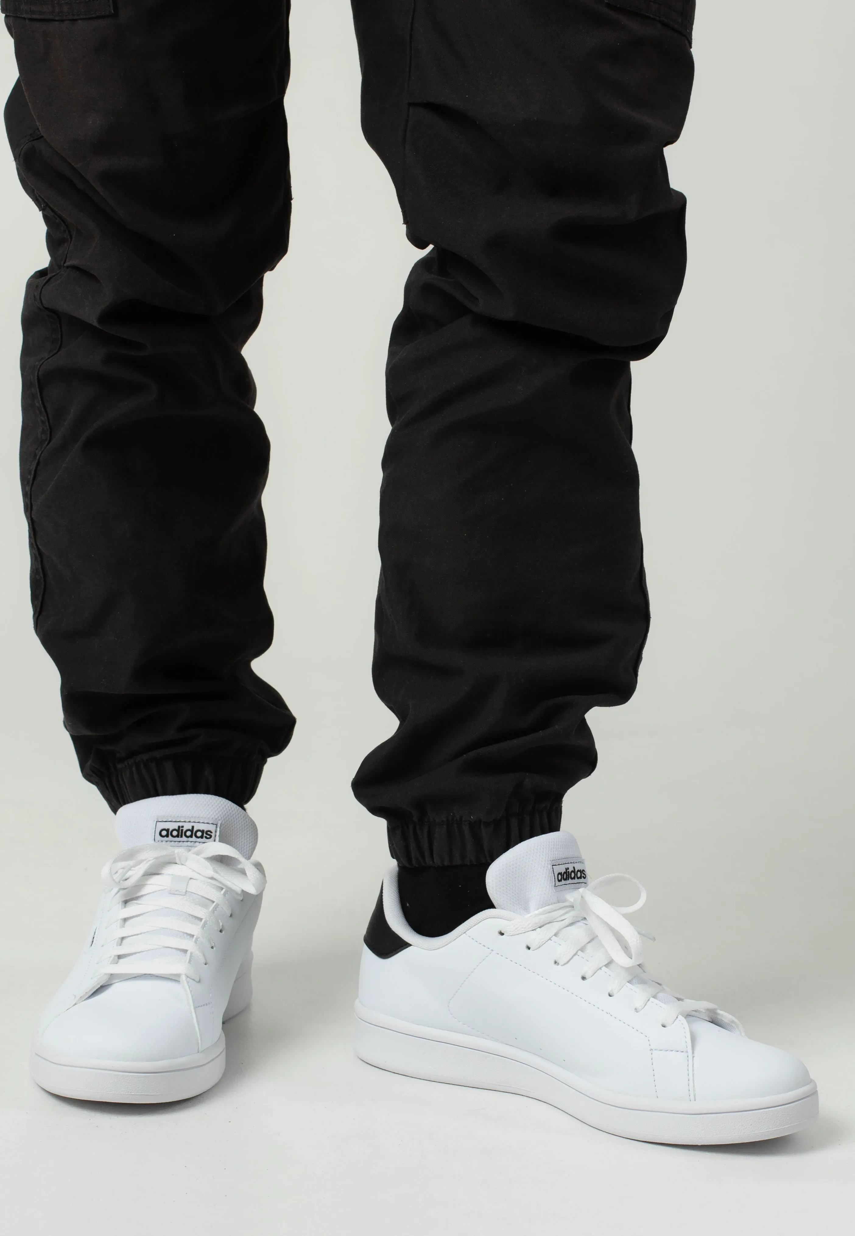 Adidas - Urban Court Ftwwht/Ftwwht/Cblack - Shoes