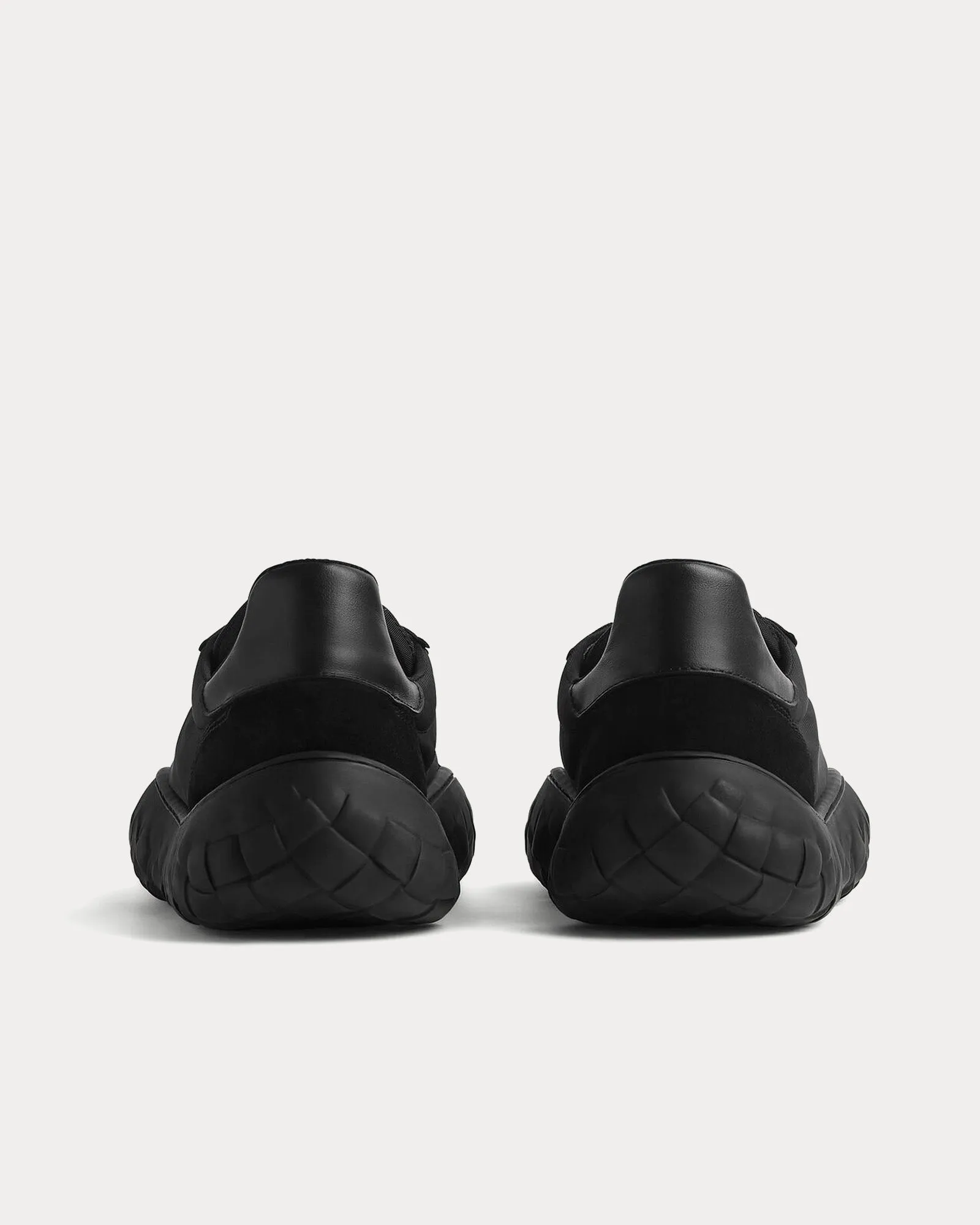 Apollo Black Low Top Sneakers