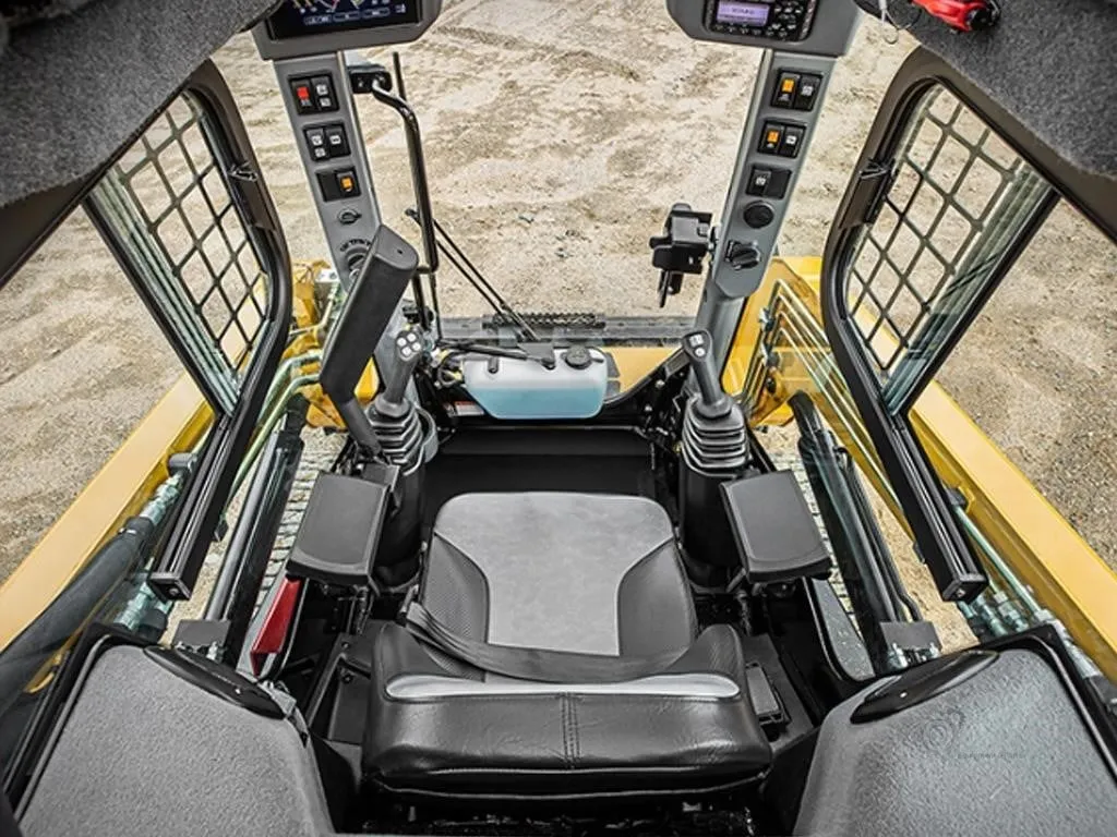 ASV Posi-Track VT70HO MAX | Compact Track Loader | 15" Wide Track