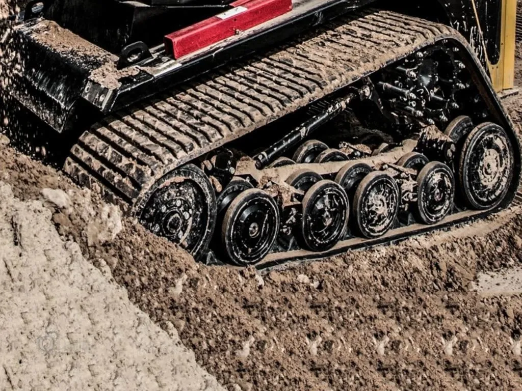 ASV Posi-Track VT70HO MAX | Compact Track Loader | 15" Wide Track
