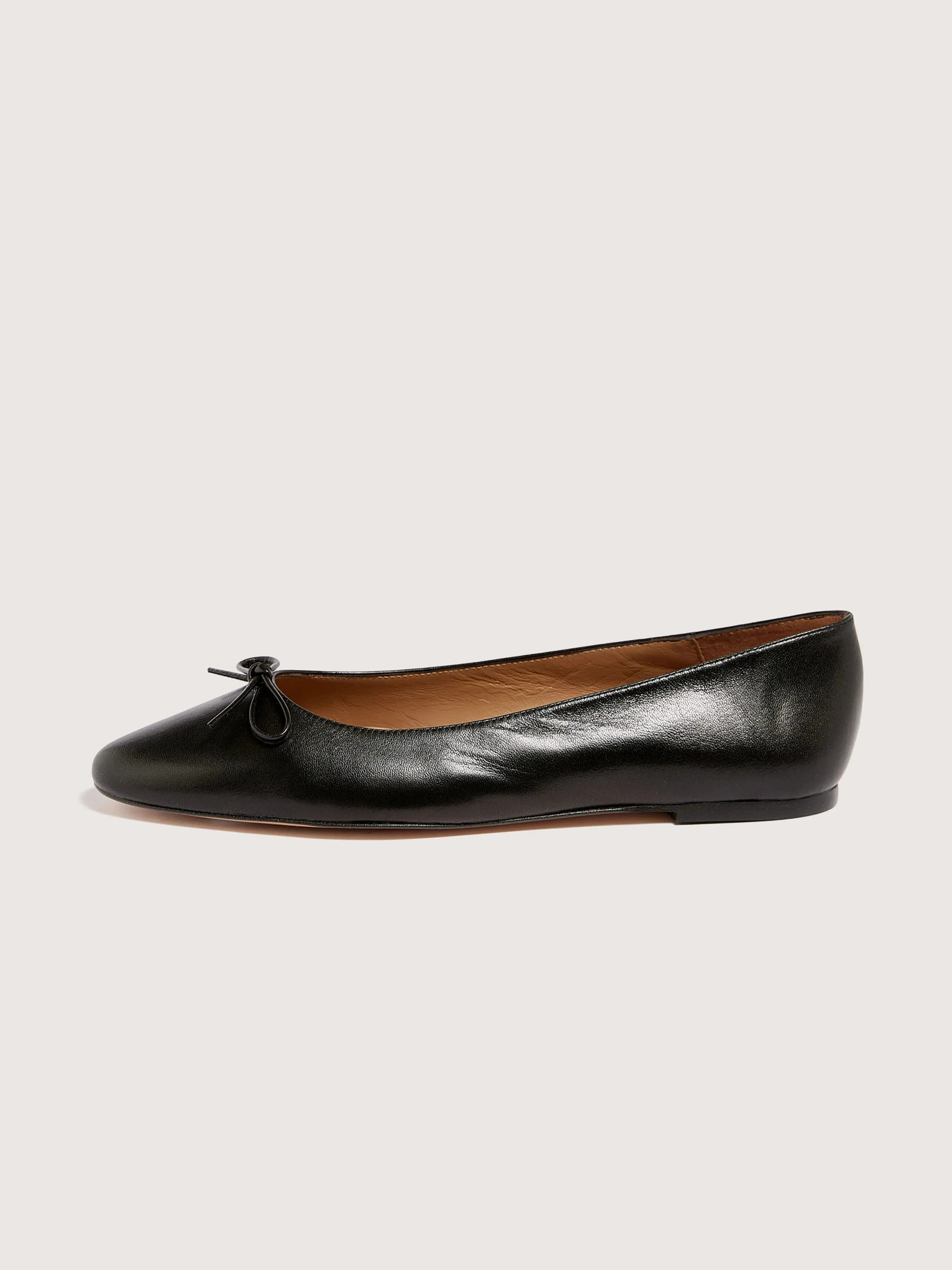 Bodil Ballet Flats (242 / W / BLACK)