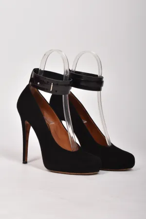 CÉLINE BLACK SUEDE PUMPS