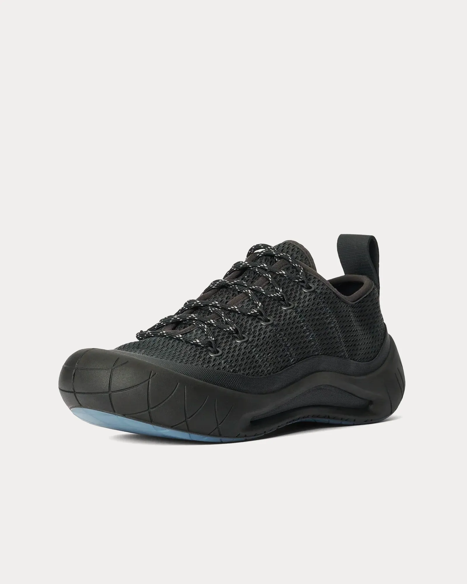 Cluster X Sneaker Black / Black Low Top Sneakers