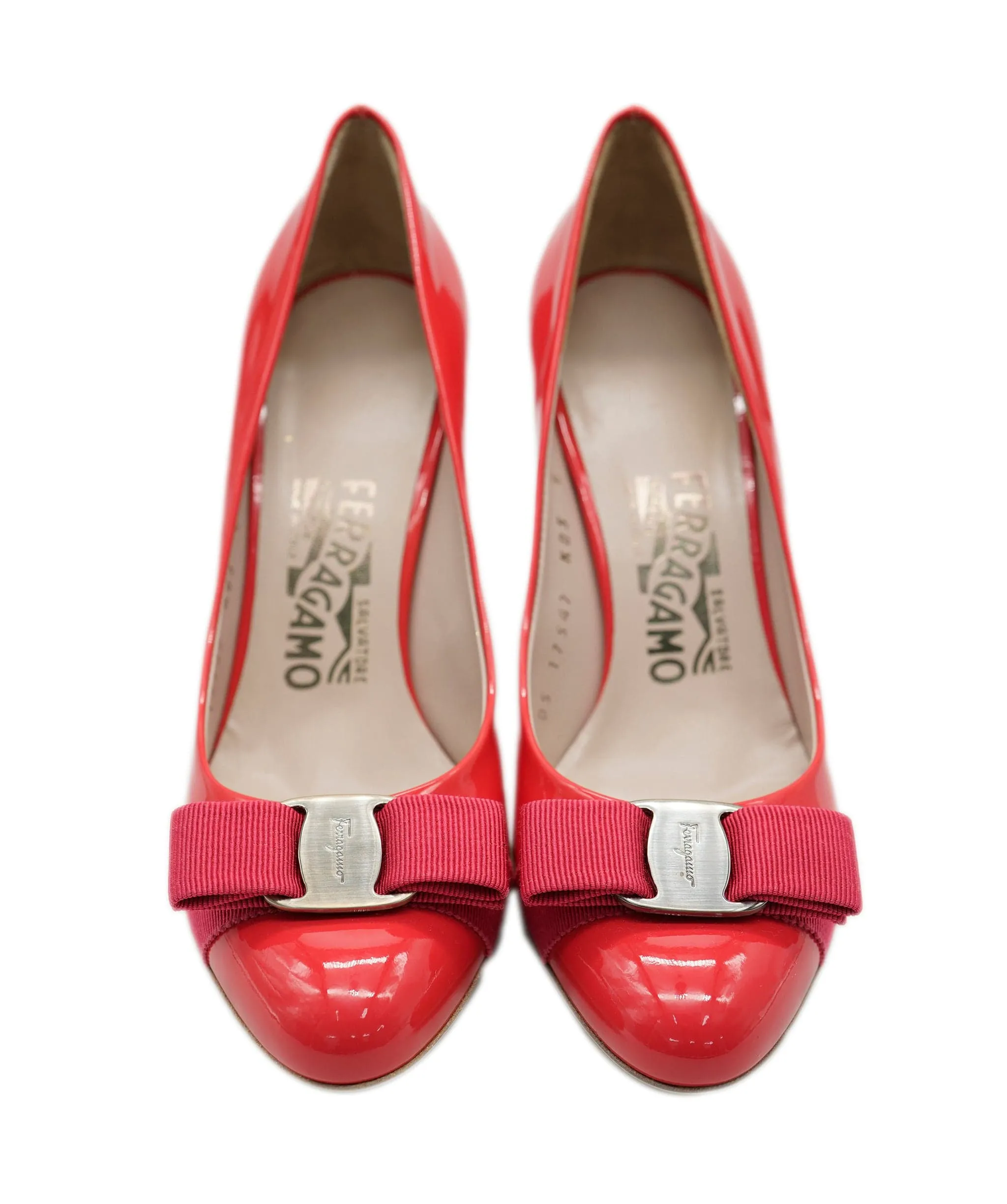 Ferragamo Classic Court Heels AJC0453
