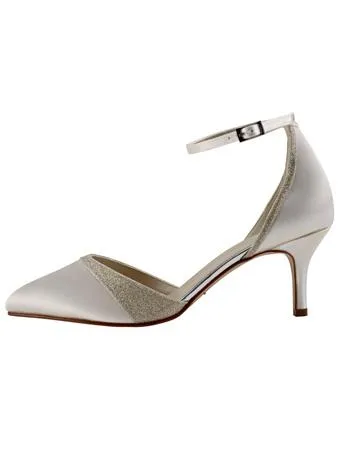 Flo Fashion Shoe