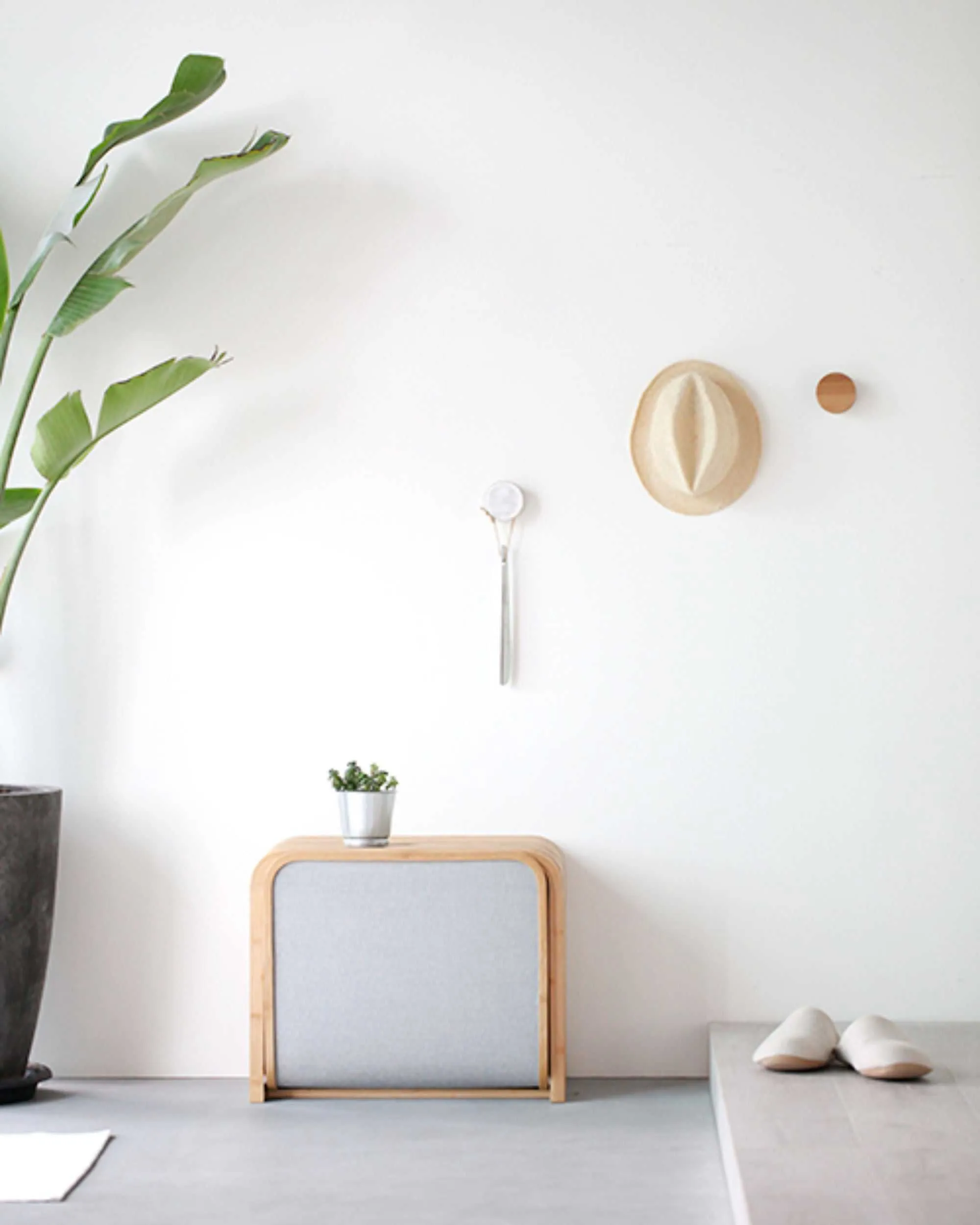 Gudee Tolin Storage Bench