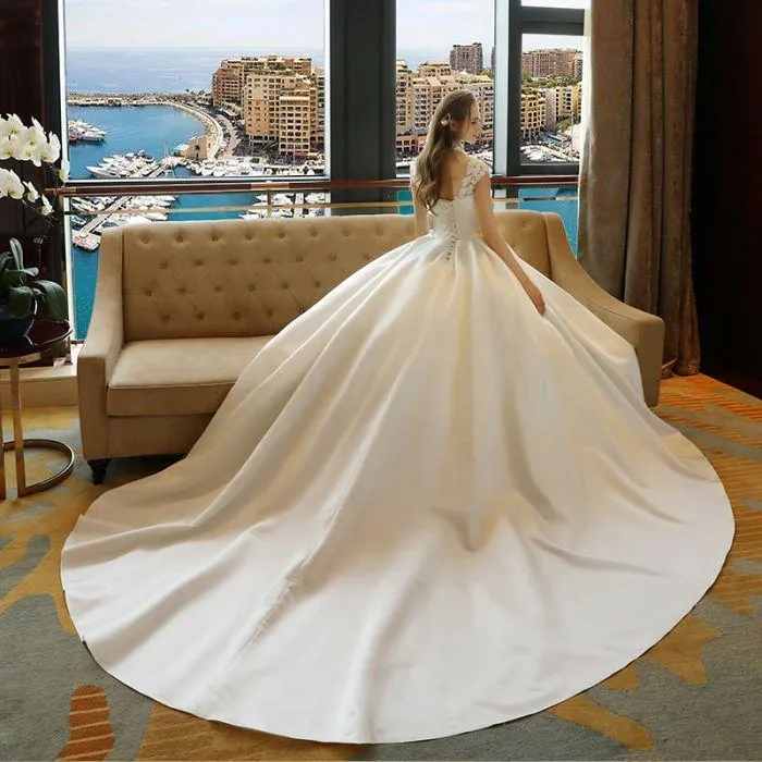 Ivory High Neck Ball Gown Lace Applique Cheap Wedding Dresses DM801