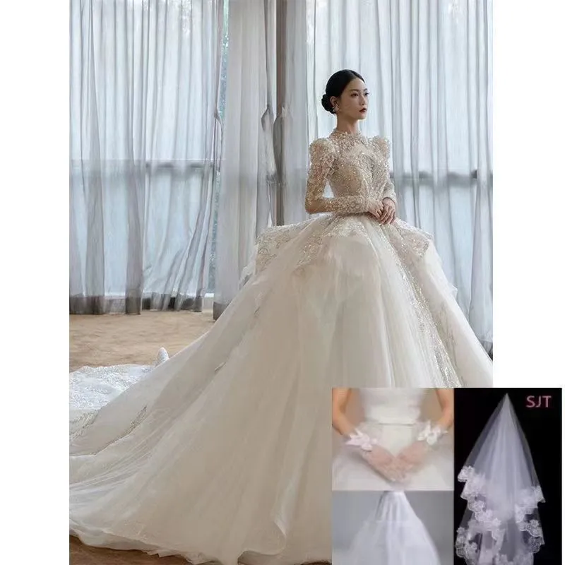 Main wedding dress 2024 new bride long trailing starry sky small man going out yarn light advanced heavy industry elegant court