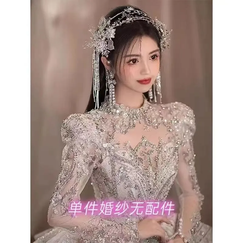 Main wedding dress 2024 new bride long trailing starry sky small man going out yarn light advanced heavy industry elegant court