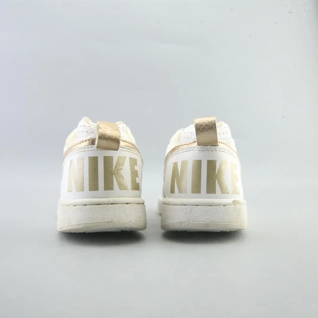 NIKE COURT BOROUGHT LOW