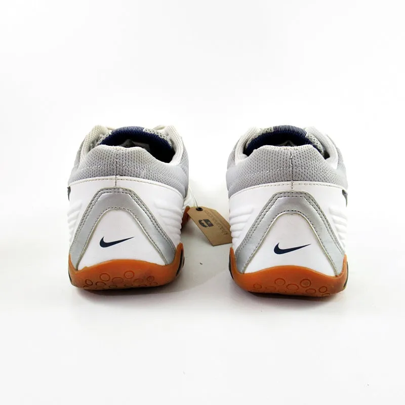 NIKE Indoor Court