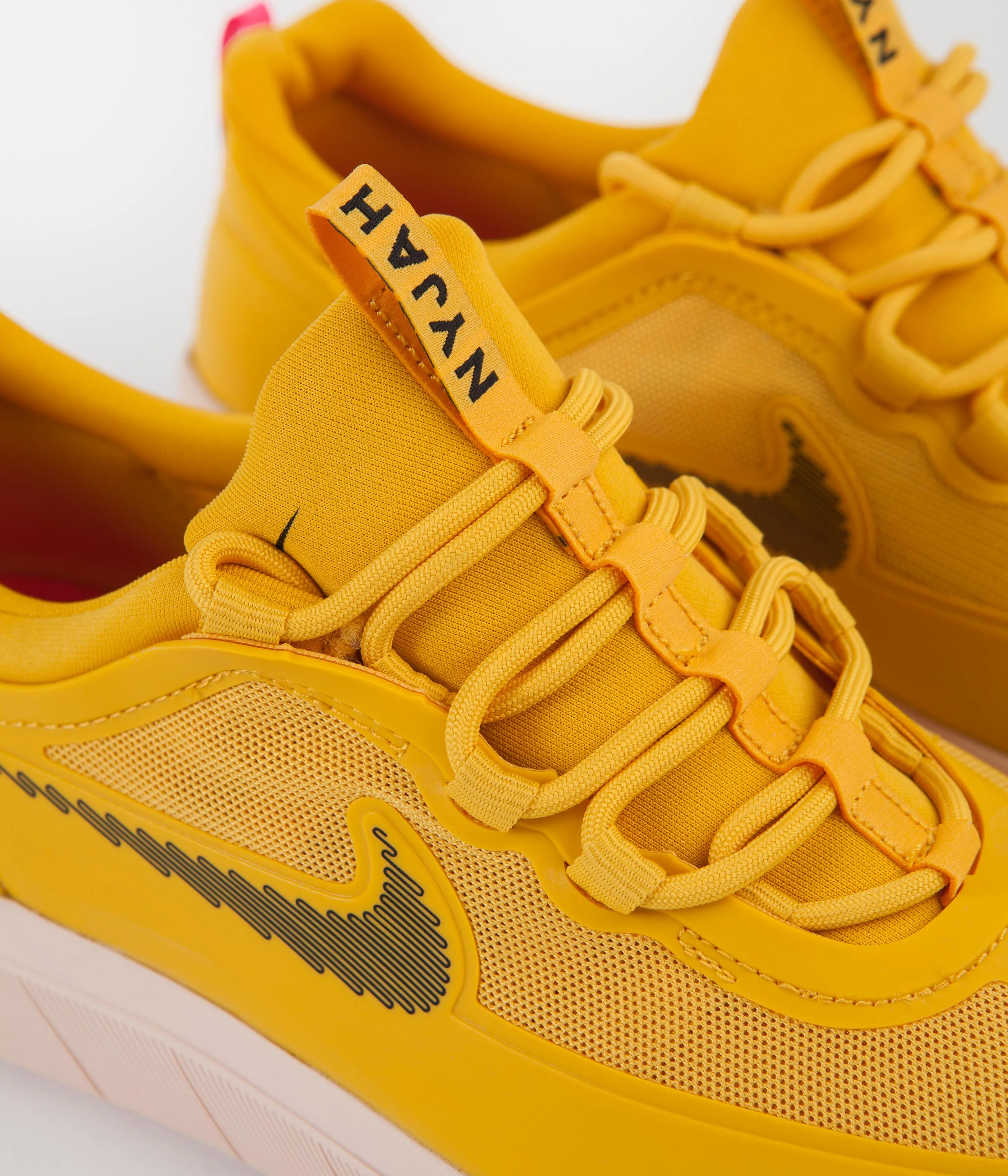 Nike SB Nyjah Free 2 Shoes - Pollen / Black - Pink Blast