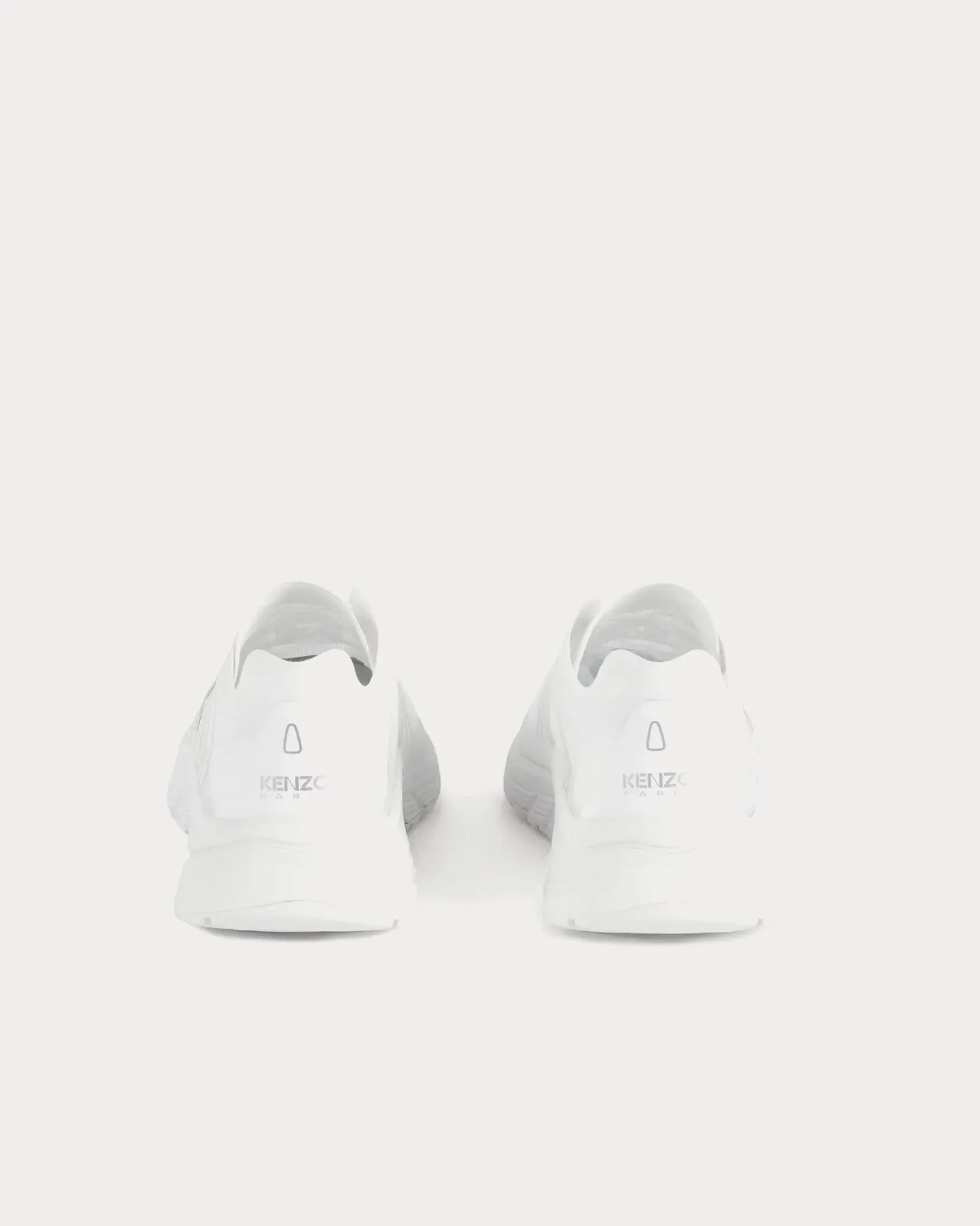 Pace 2.0 White Low Top Sneakers