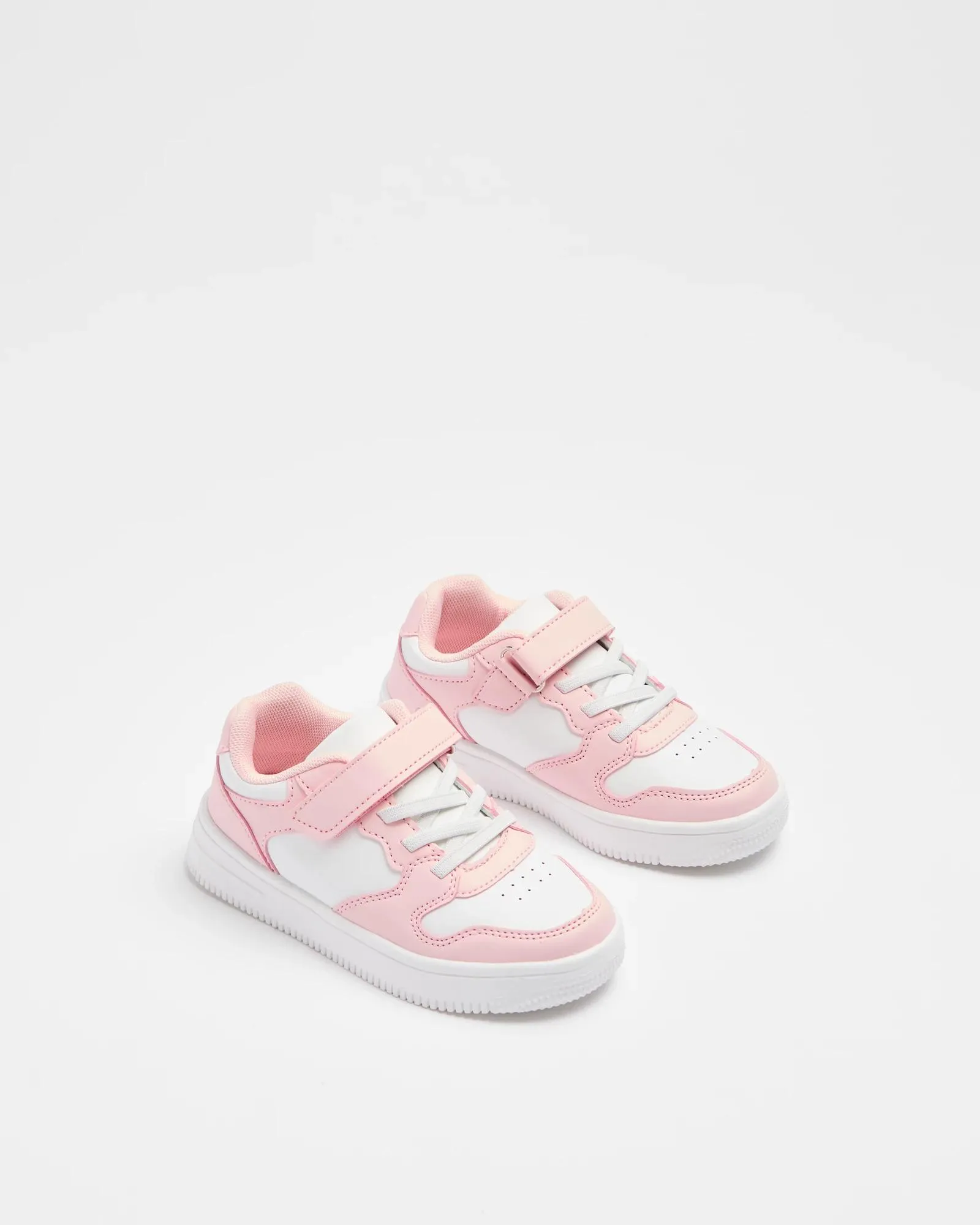 popular  Girls Junior Sneaker - Pink