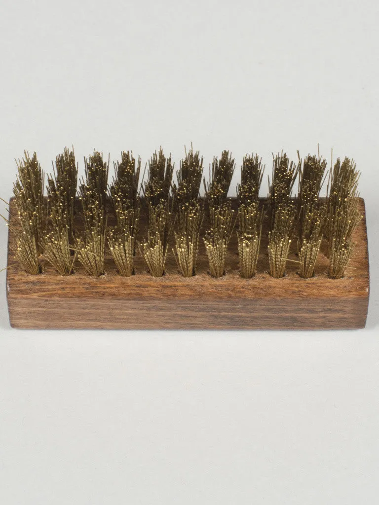 RALYN SUEDE SHOE BRUSH