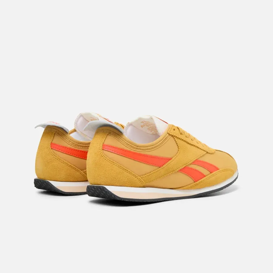 Reebok Footwear Men R400 Shoes GRIT GOLD/PUMP ORANGE/CHALK