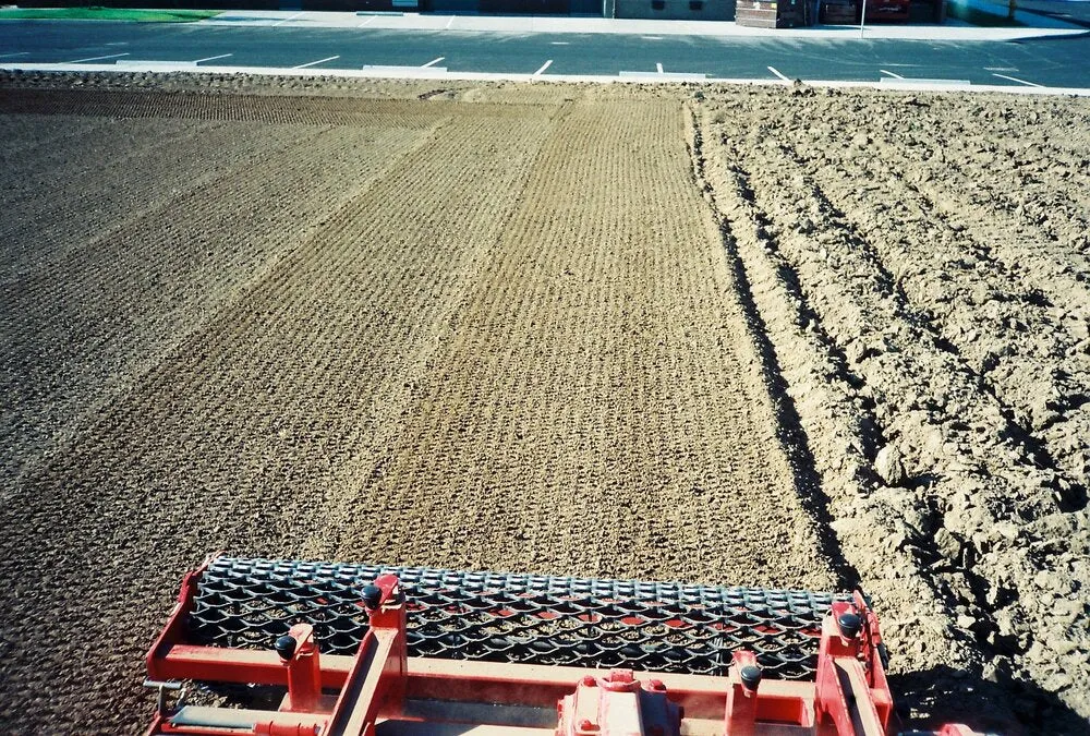 Rotadairon Heavy Duty Double Drive Stone Buriers With Mesh/Iron/Rubber Roller For Tractor