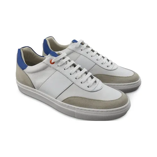 Sneakers bianche con riporto ghiaccio e blu