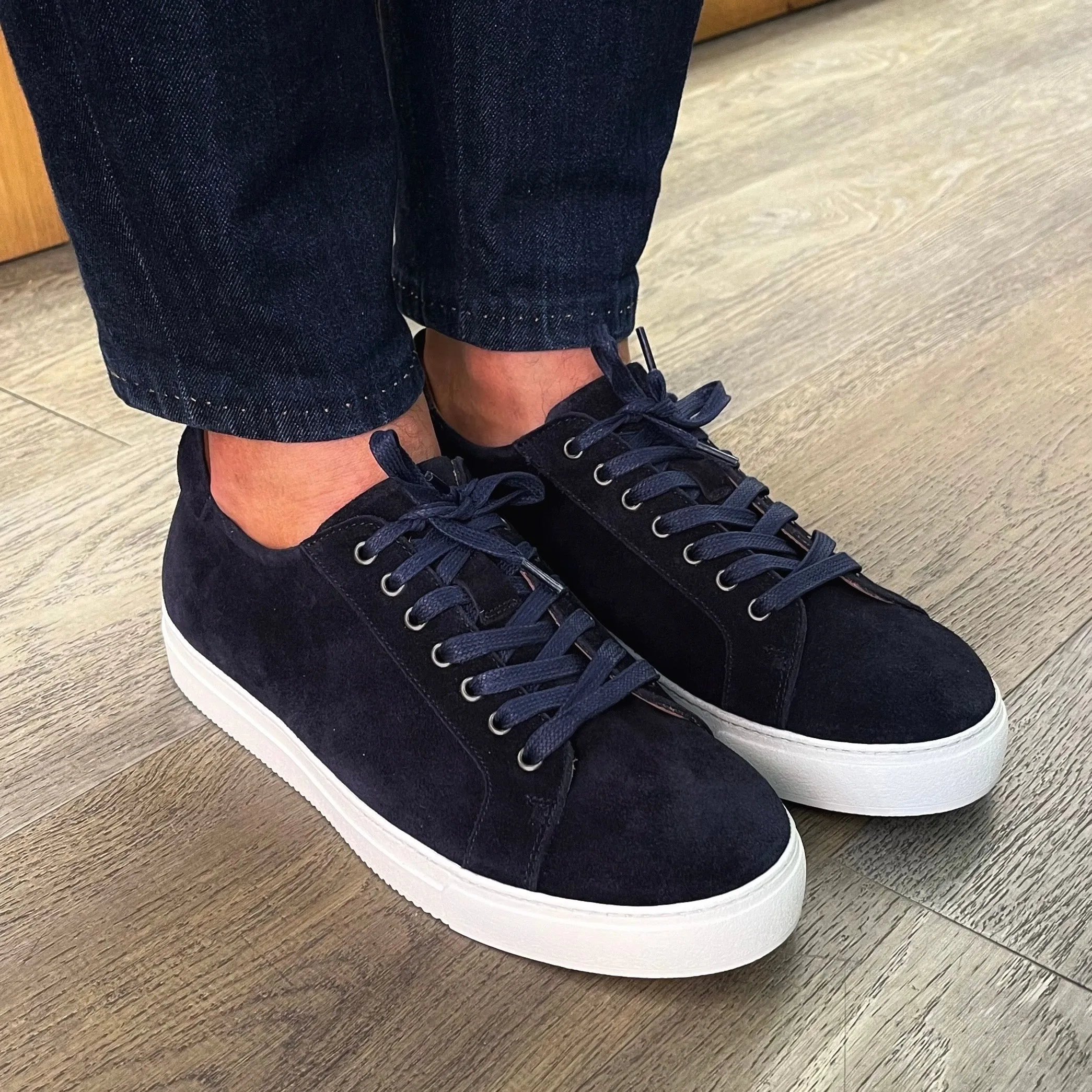 Sneakers Vibram in camoscio blu