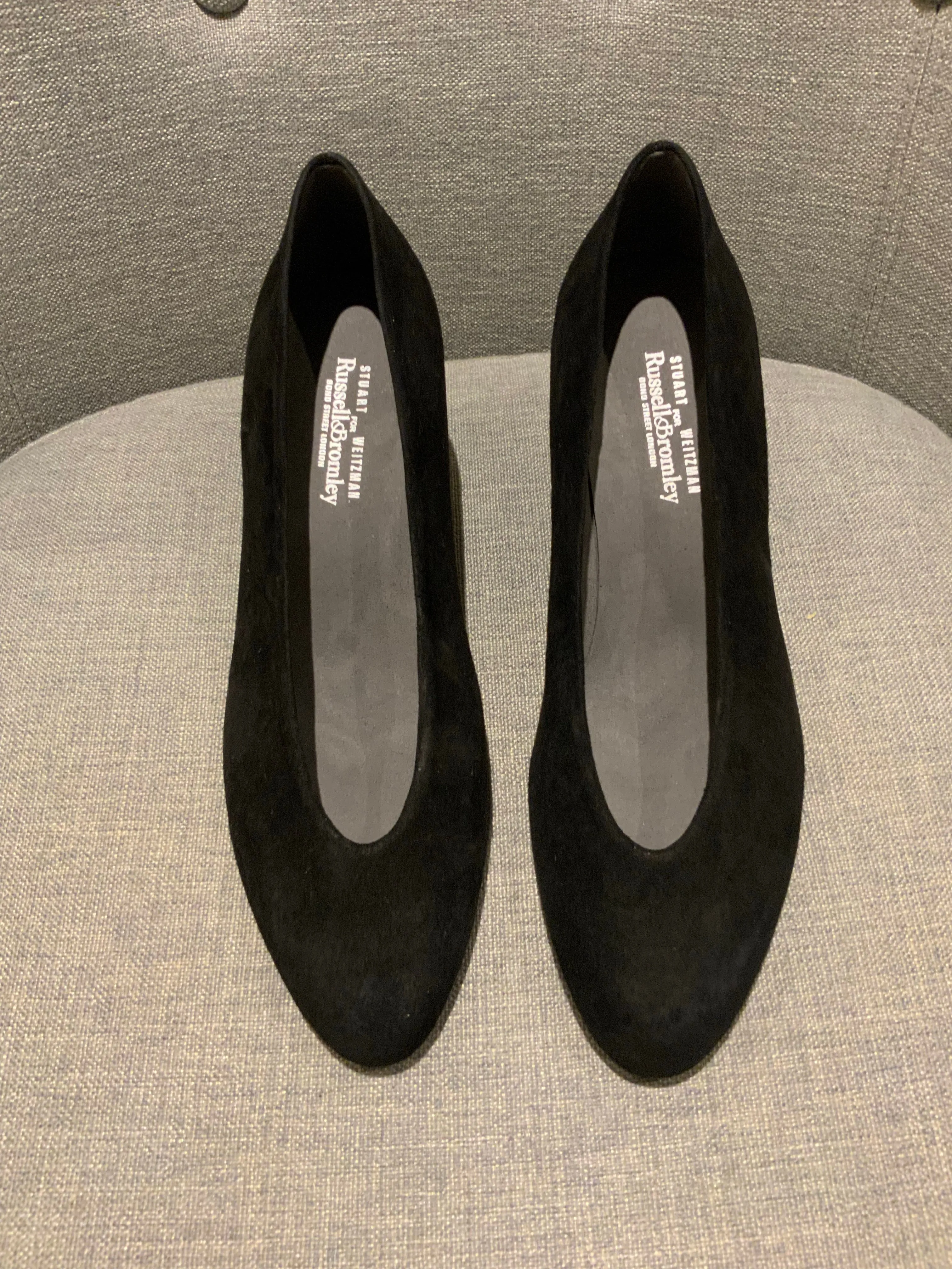 STUART WEITZMAN Russell & Bromley court suede pumps Size 37.5 UK 4.5 US 7.5 ladies