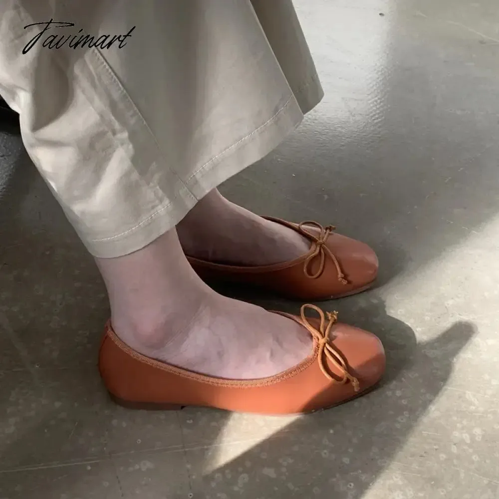 TAVIMART  -  Korean Style Classic Bow Gentle Temperament Shoes Women Round Toe Bowtie Women Slip on Flats Elegant Valentine Shoes