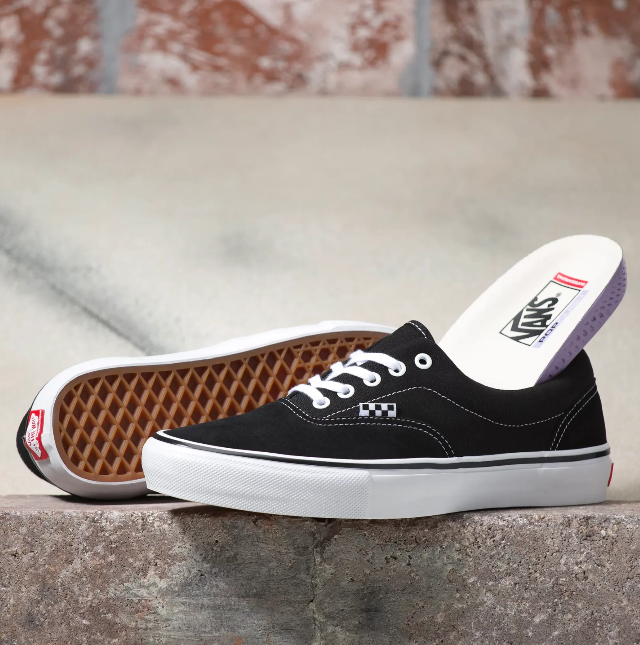 VANS SKATE ERA BLACK / WHITE