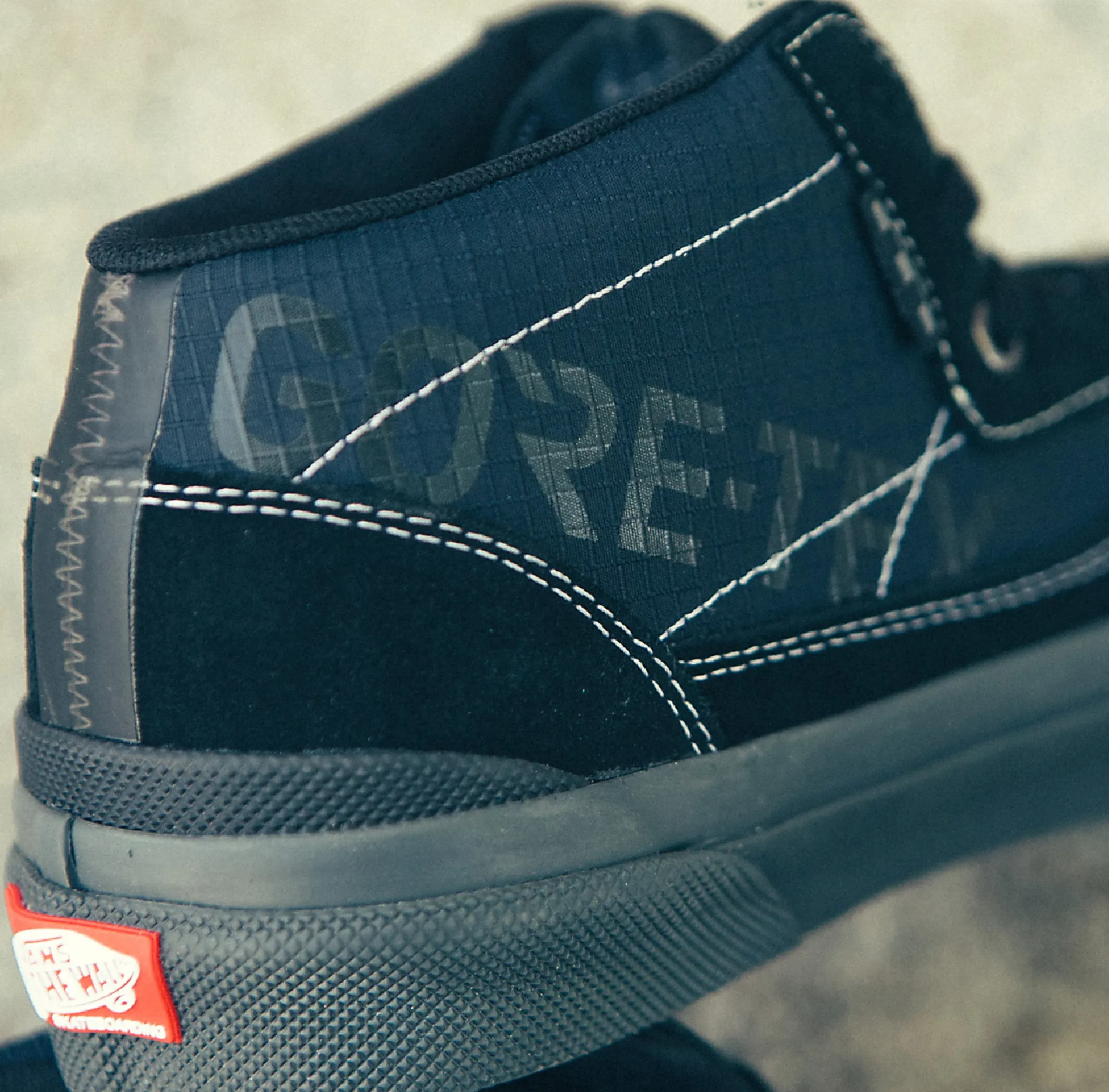 VANS SKATE HALF CAB GORE-TEX BLACK