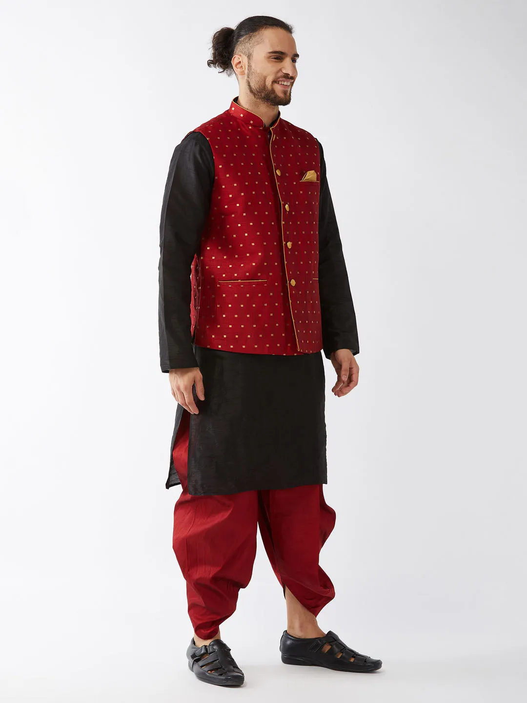 VASTRAMAY Men's Maroon Zari Weaved Jacket Set