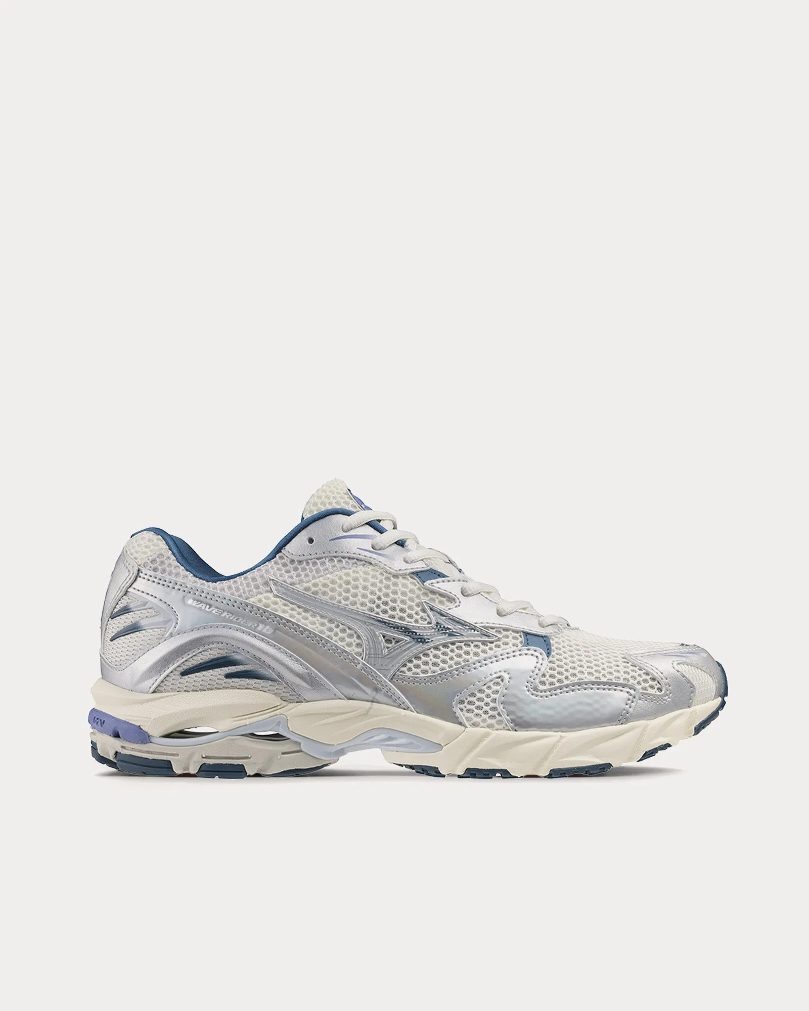 Wave Rider 10 Arctic Ice / Arctic Ice / Snow White Low Top Sneakers