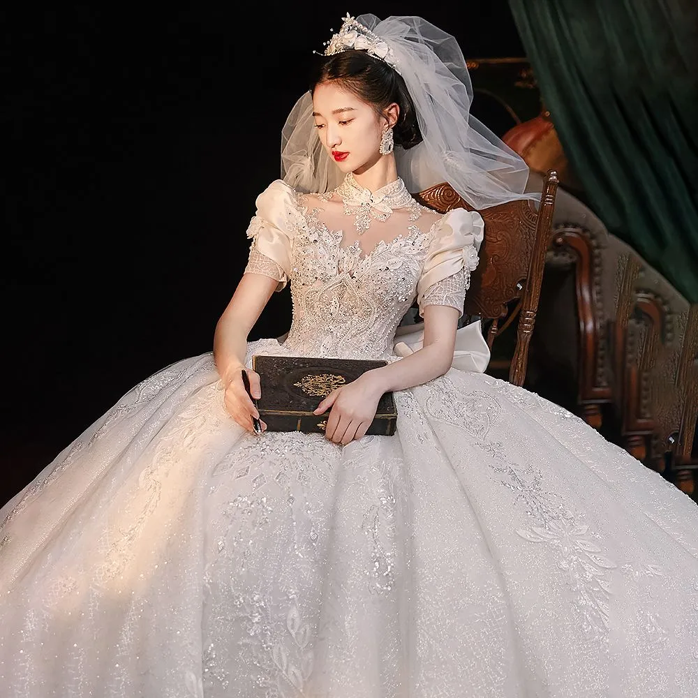 Wedding dress main dress 2024 new bride retro temperament advanced heavy industry court style big trailing  door dress