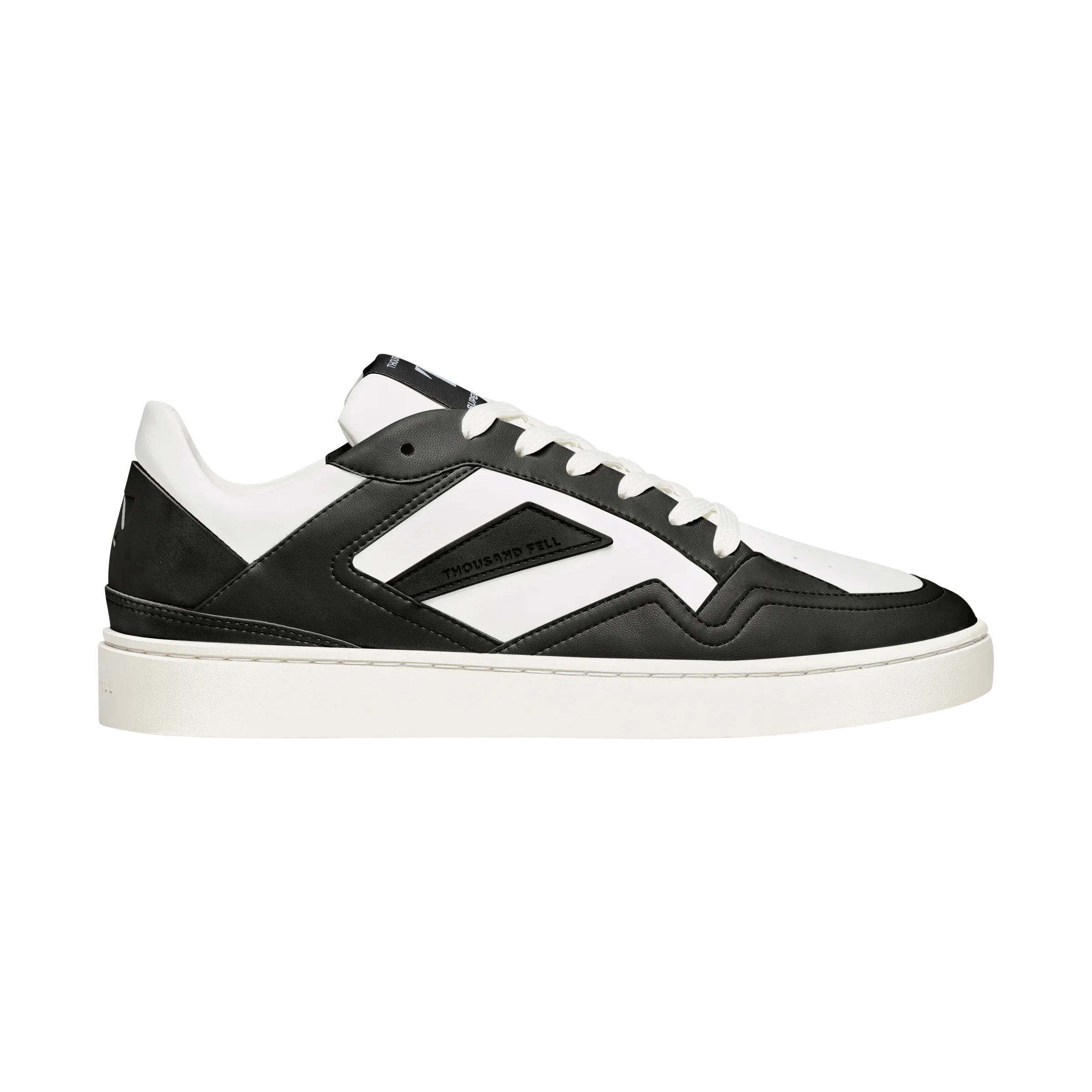 Women's Court (Black   White)